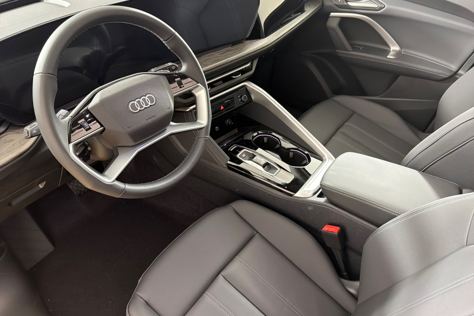 New 2026 Daytona Gray Pearl Effect Audi Premium Plus 2.0 TFSI quattro image 9