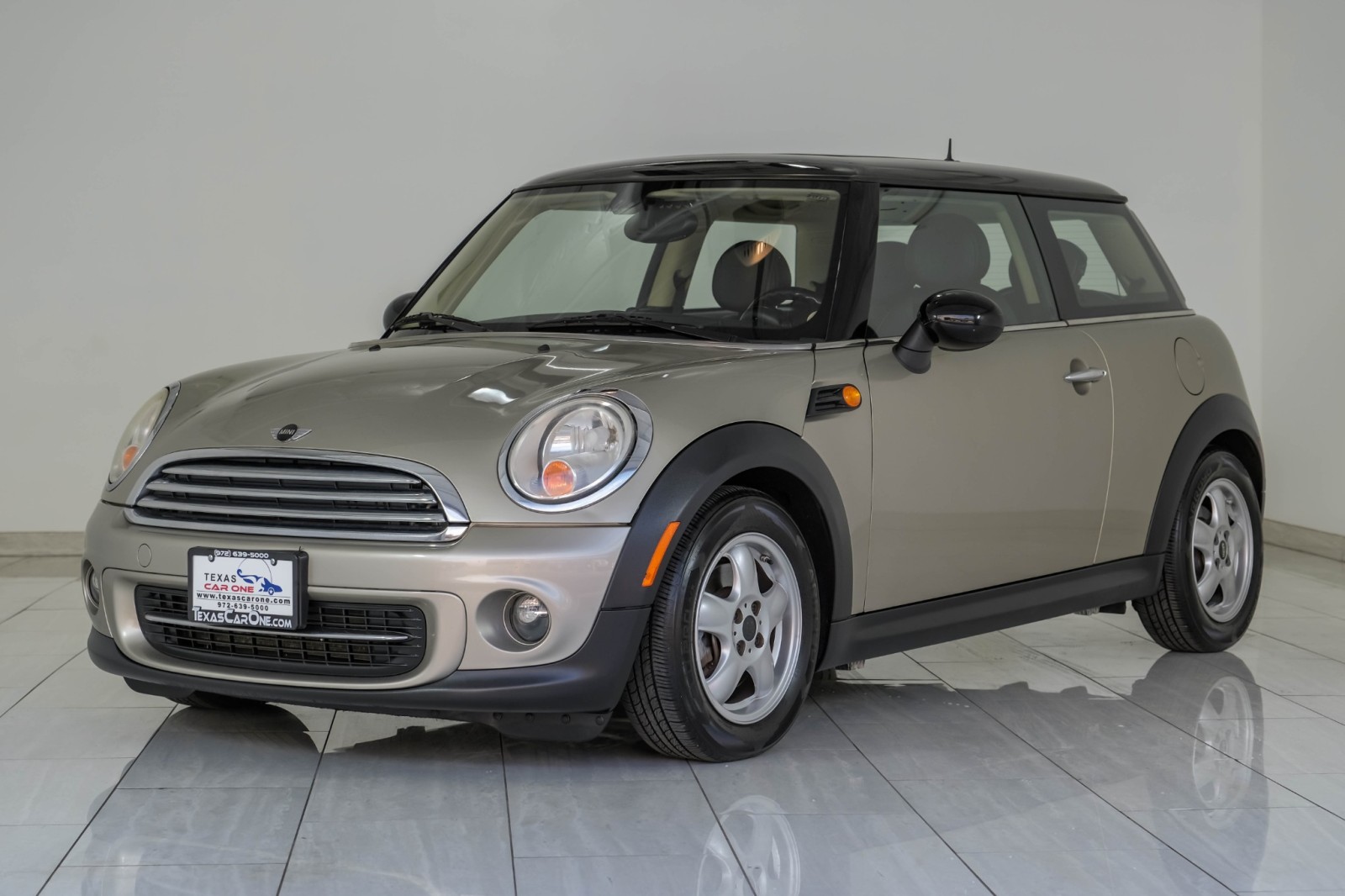 2011 MINI Cooper AUTOMATIC CONVENIENCE PKG PANORAMA HARMAN KARDON P 4