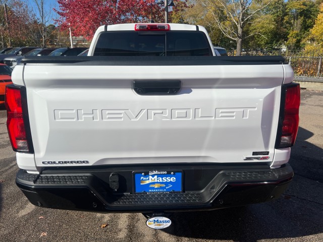 2024 Chevrolet Colorado 4WD ZR2 3