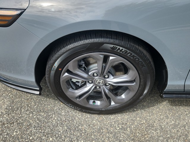 HondaAccord Hybrid9