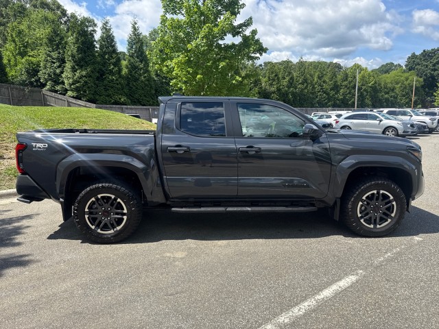 ToyotaTacoma 4WD8