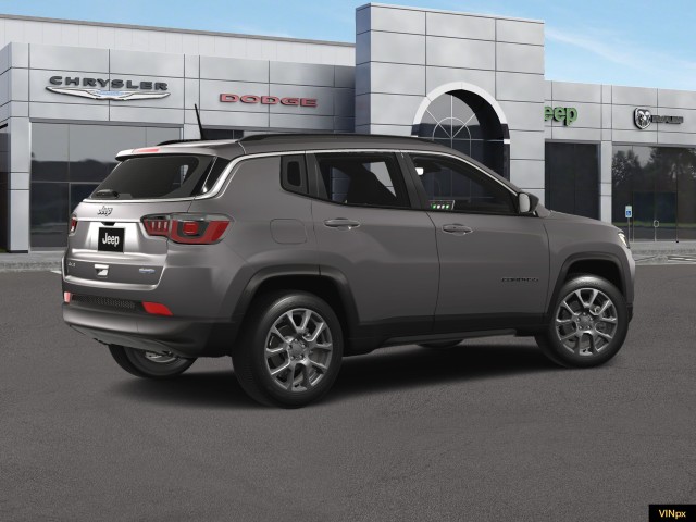 2024 Jeep Compass Latitude Lux 8