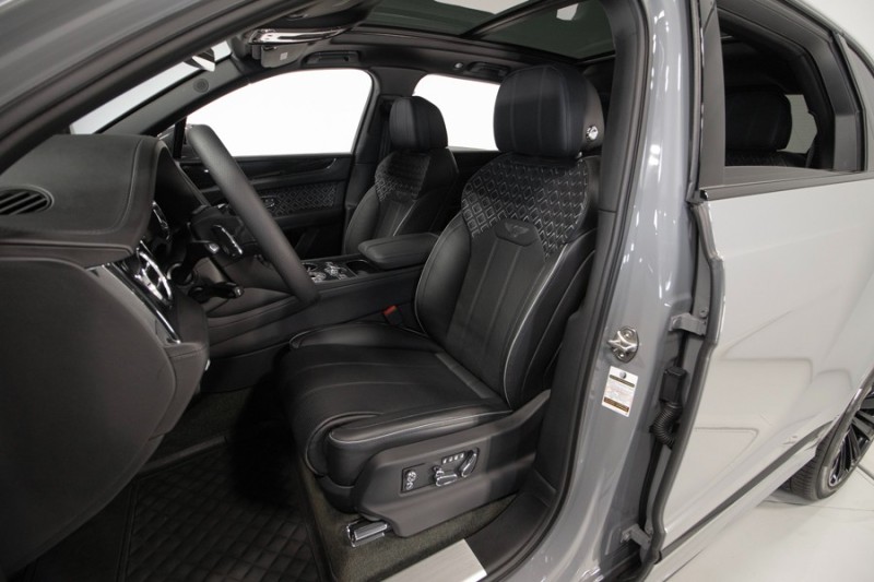 2023 Bentley Bentayga Bentayga Speed Edition 12 ($340,000 MSRP) *ONLY 4900 MILES* in , 