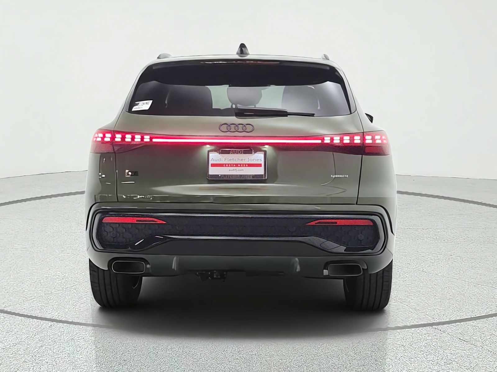 New 2026 District Green Metallic Audi Premium 2.0 TFSI quattro image 6