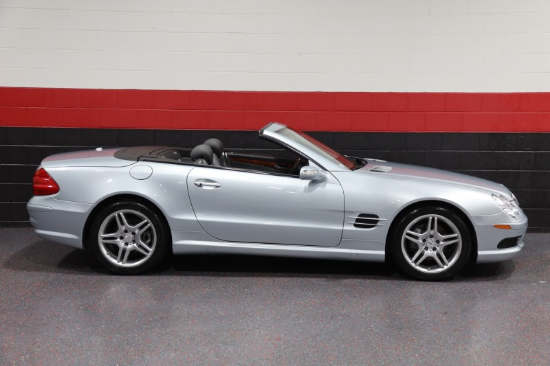 2006 Mercedes-Benz SL500 AMG Sport Pkg 2dr Convertible in , 