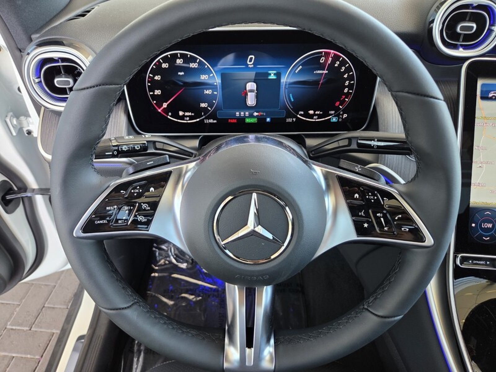 New 2026 Polar White Mercedes-Benz GLC 350e 4MATIC® SUV image 22