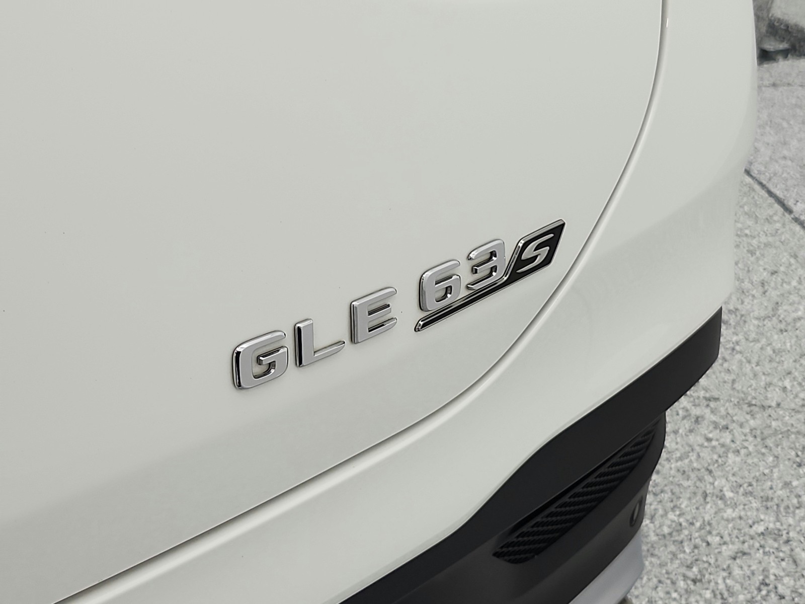 Certified Used 2024 Polar White Mercedes-Benz AMG® GLE 63 S 4MATIC+ Coupe image 31