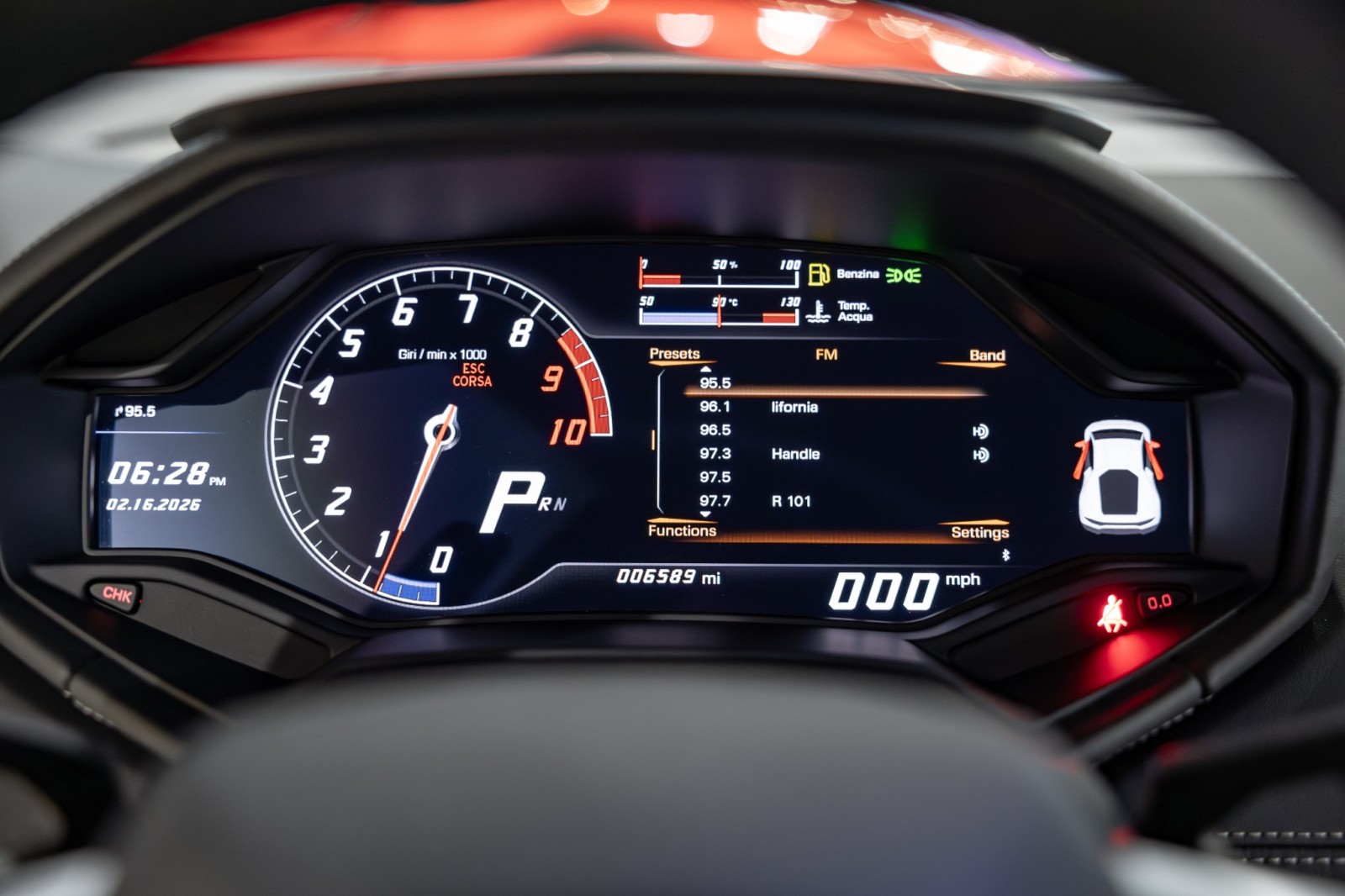 Used Car 2015 Lamborghini Huracan  Lp 610-4 - Transparent Engine Bonnet - Front Lift - Carbon Ceramic Brakes For Sale Under $240,000 In Boerne, Texas