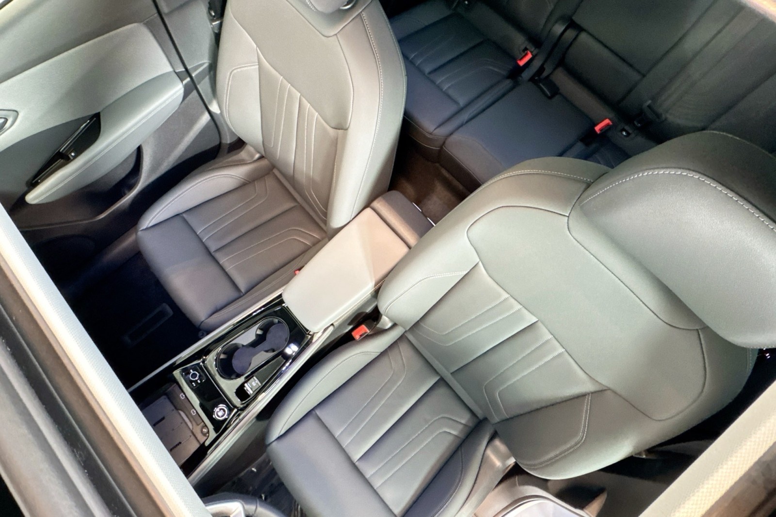 New 2026 Glacier White Metallic Audi S line image 19