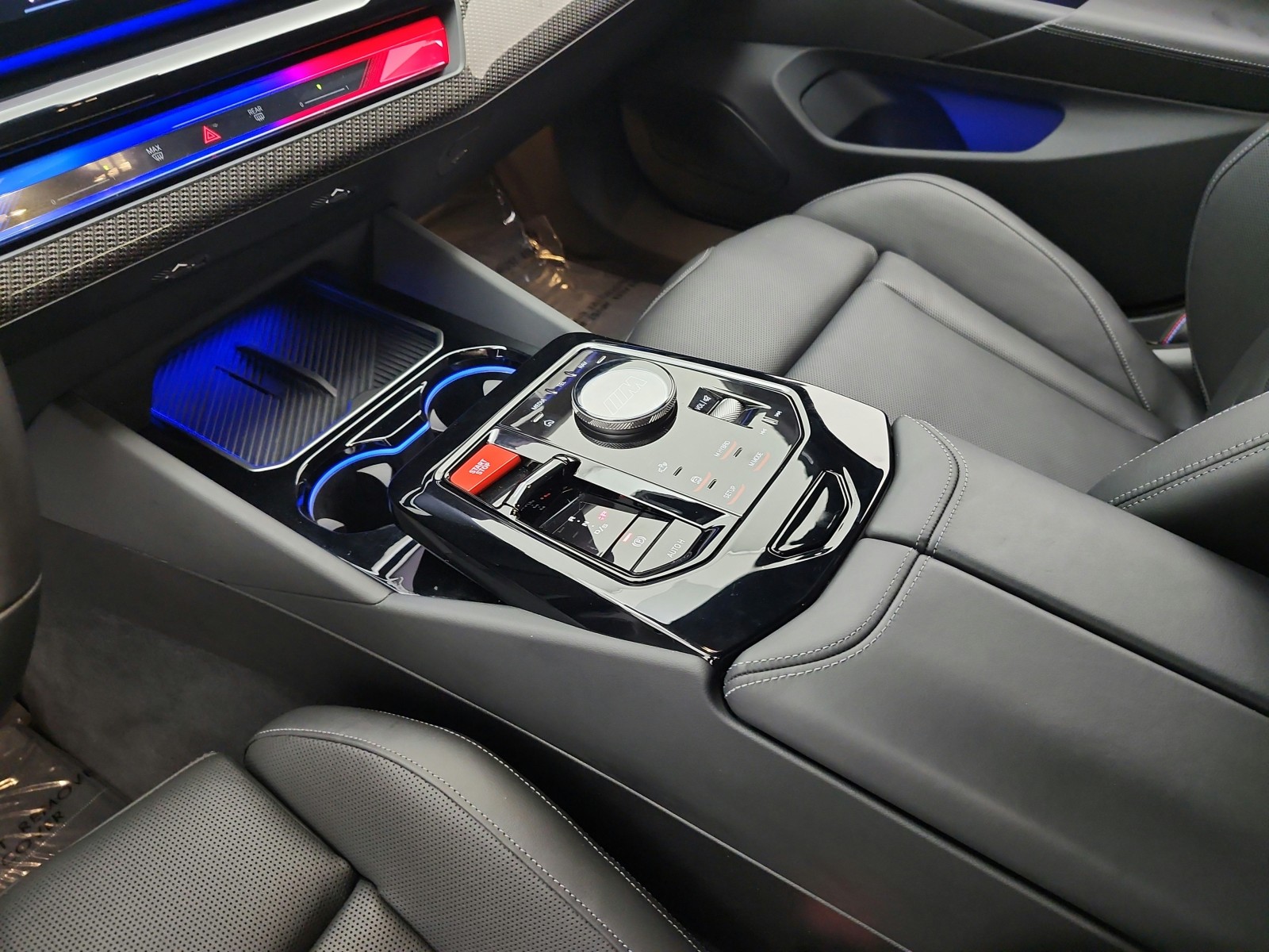 Used 2025 Brooklyn Grey Metallic BMW Sedan image 11
