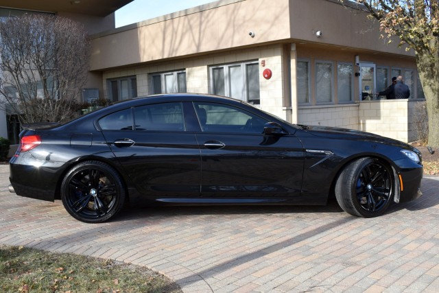 2014 BMW M6 Modified Emissions Executive Pkg. Driving Assist Plus Bang & Olufsen Carbon Fiber Roof Head Up Blind Spot MSRP $130,550 14