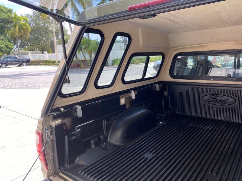 2002 Ford Ranger XLT X CAB CAMPER TOP LOW MILES 49,062 in , 