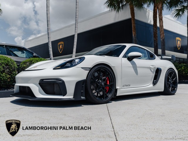 Porsche 718 Cayman