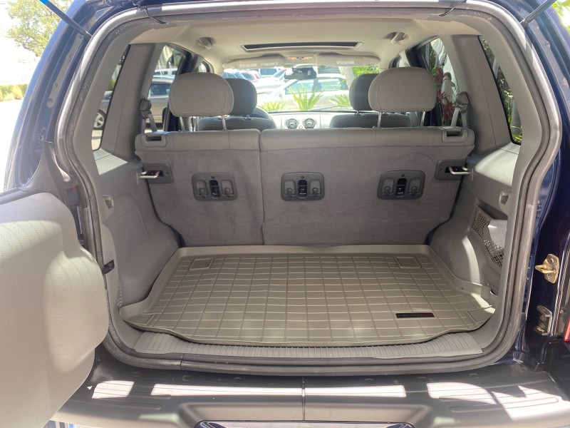 2006 Jeep Liberty 4WD Limited LOW MILES 75,410 in , 