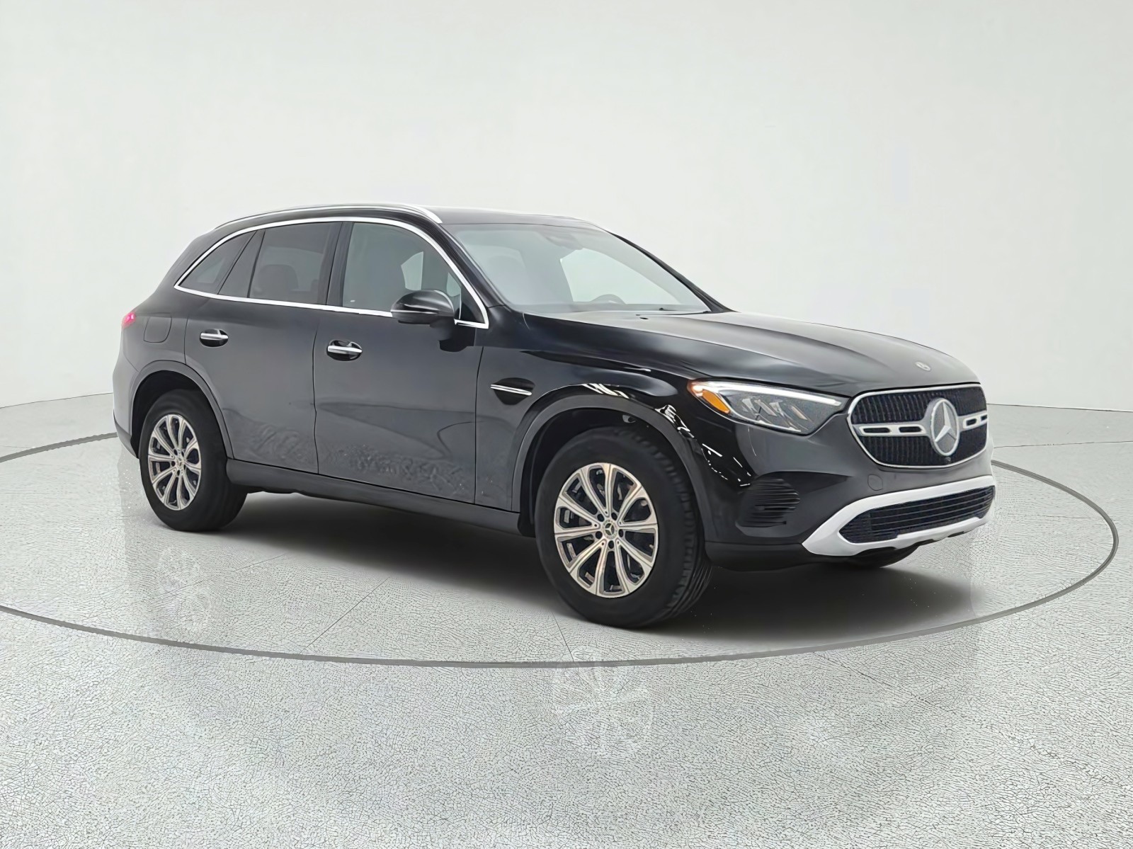 New 2026 Black Mercedes-Benz GLC 300 SUV image 3