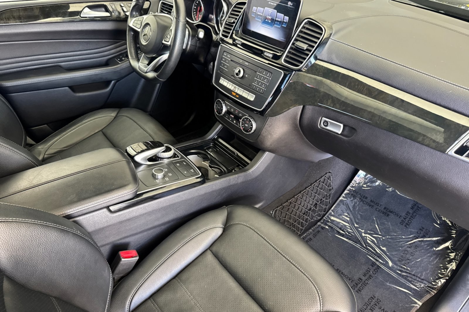 Used 2019 Black Mercedes-Benz AMG® GLE 43 image 15