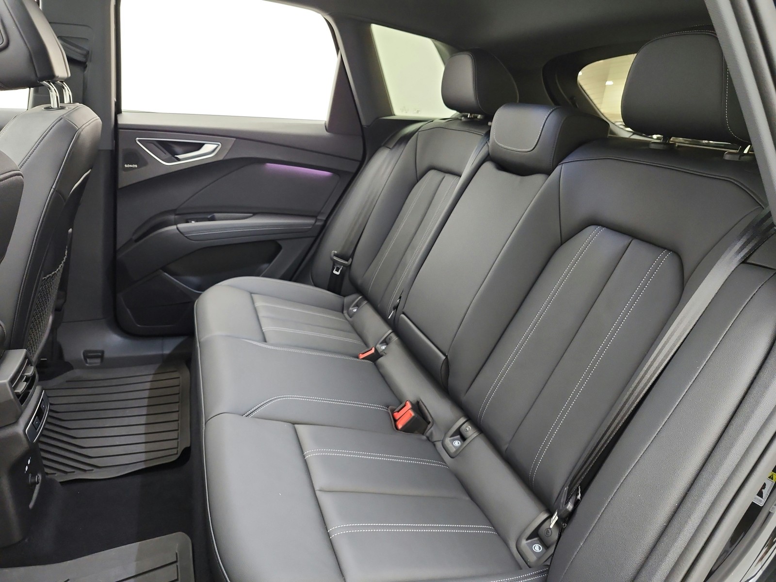 Used 2023 Mythos Black Metallic Audi Premium Plus image 13