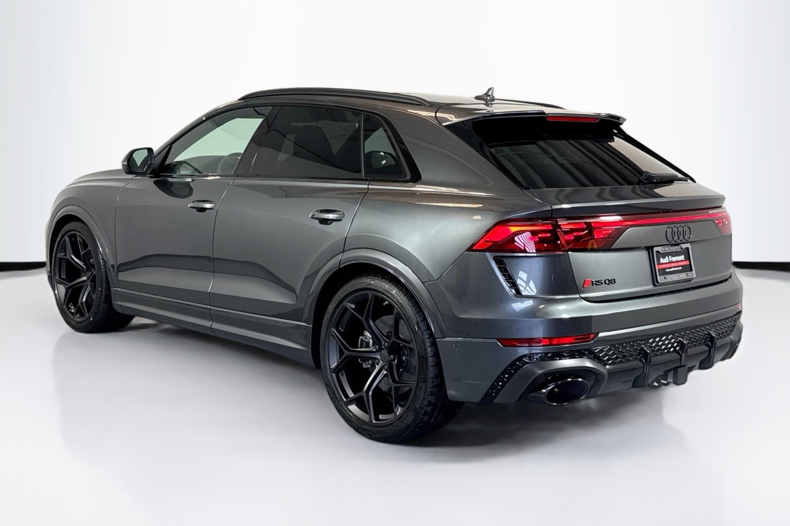 New 2026 Daytona Gray Pearl Effect Audi performance quattro image 7