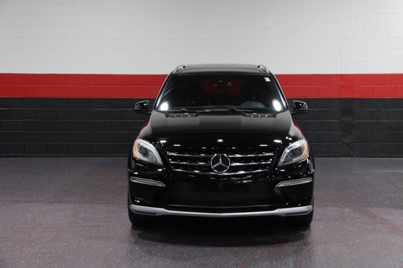 2014 Mercedes-Benz ML63 AMG Designo w/Performance Package 4-Matic 4dr Suv in , 