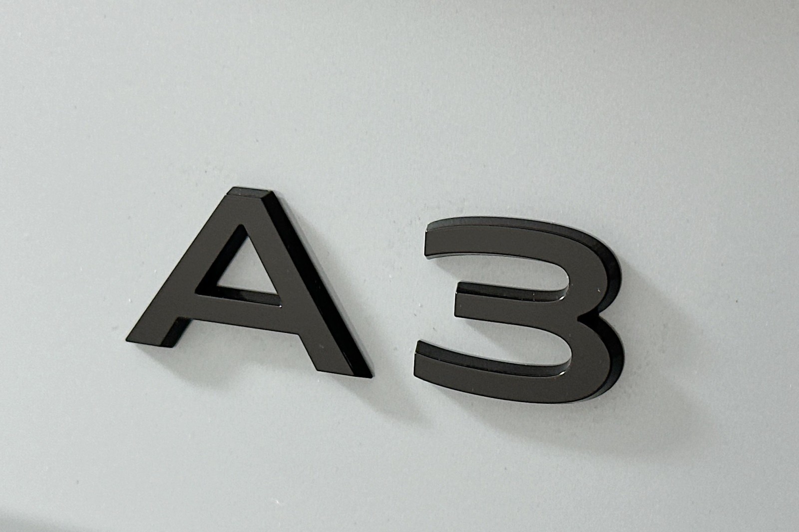 New 2026 Arrow Gray Pearl Effect Audi Premium Plus image 10