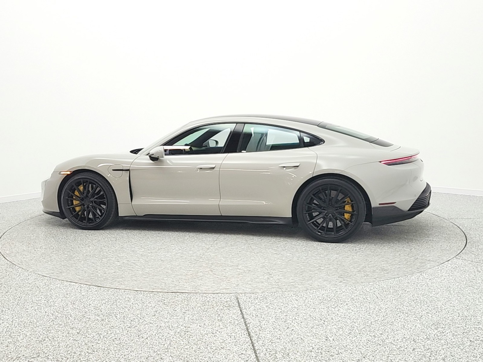Used 2021 Chalk Porsche Turbo AWD image 9