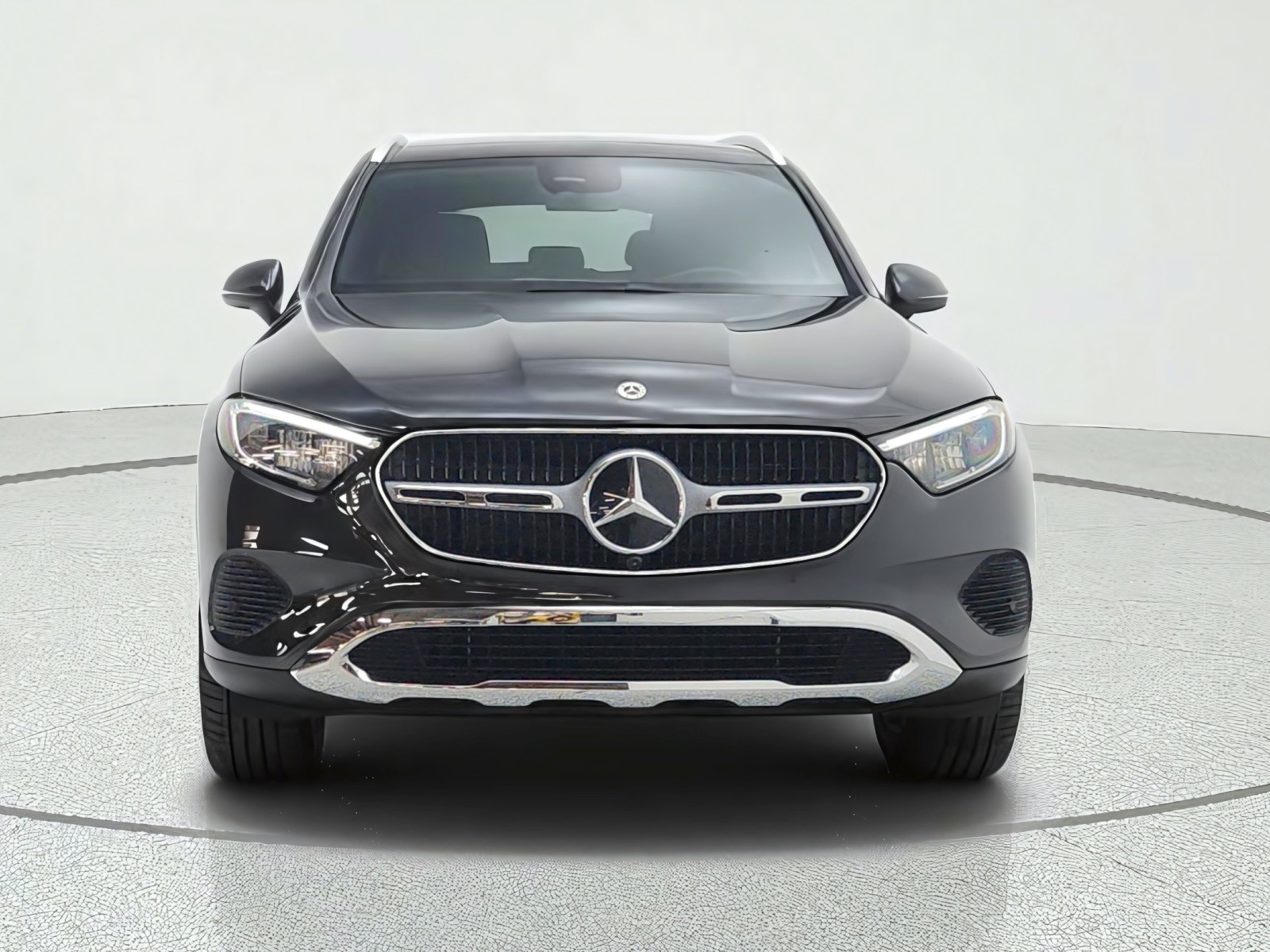 New 2027 Graphite Grey Metallic Mercedes-Benz GLC 300 SUV image 2