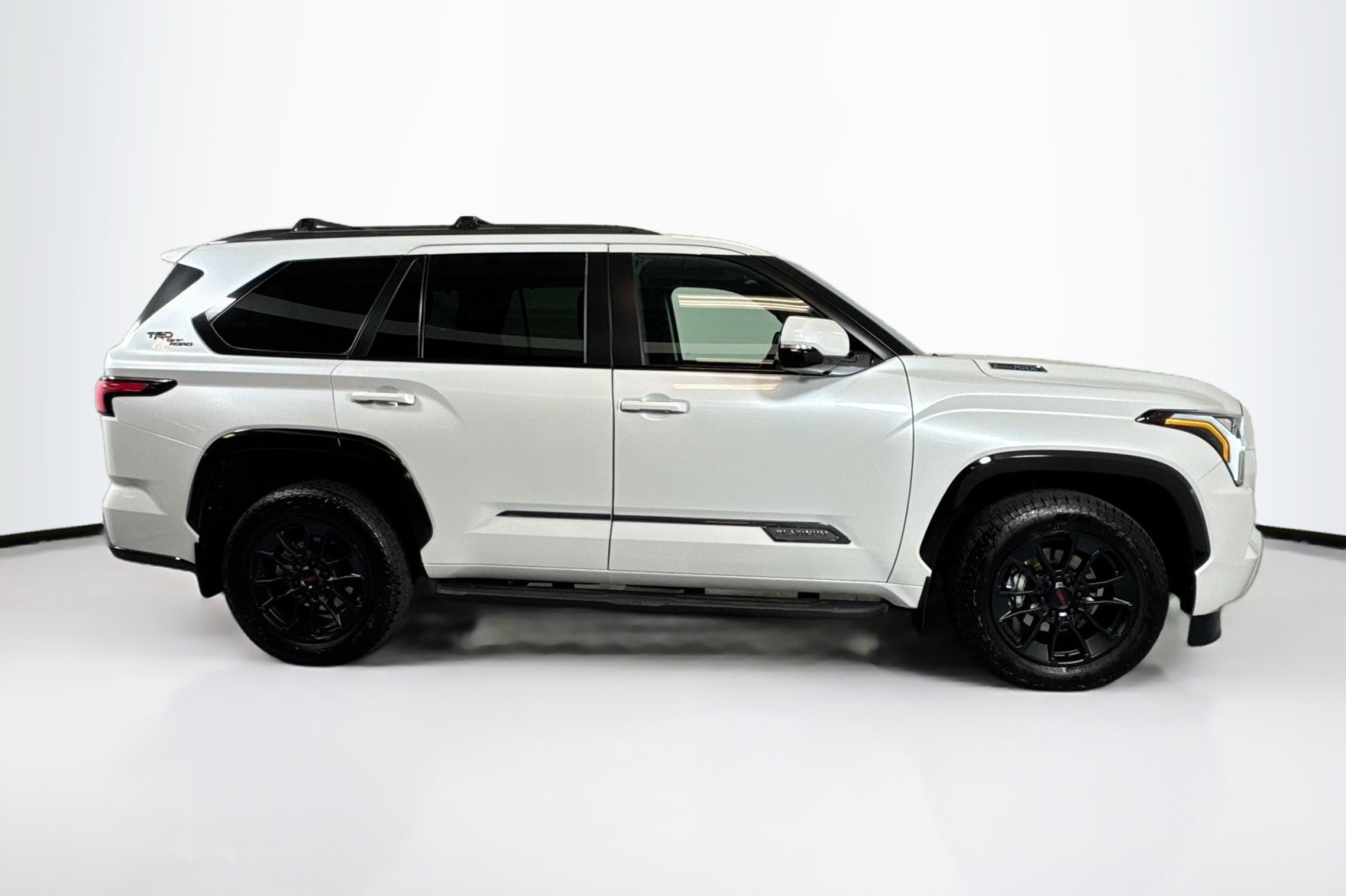 Used 2025 WHITE Toyota Platinum image 4