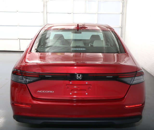 HondaAccord Sedan8