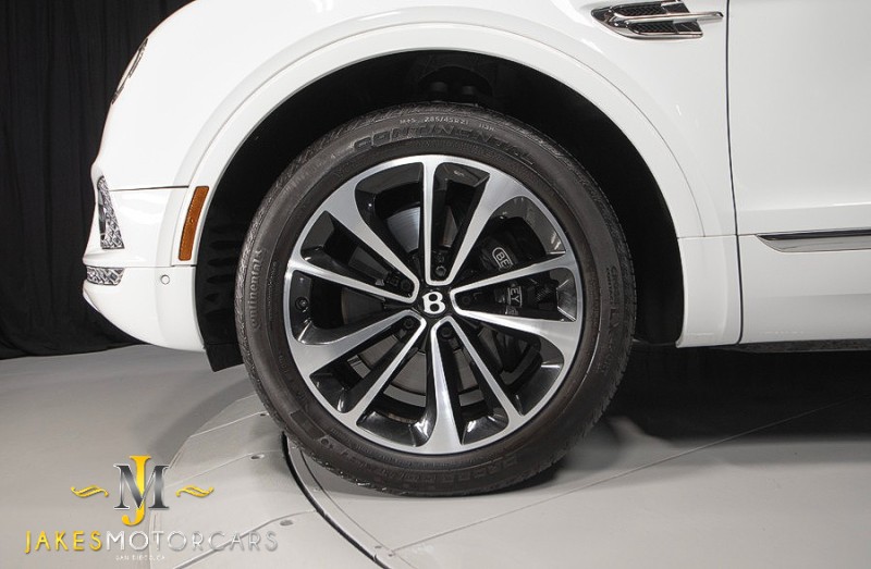 2017 Bentley Bentayga Bentayga W12 ($258,115 MSRP) *ONLY 14,000 MILES* *1-OWNER* in , 