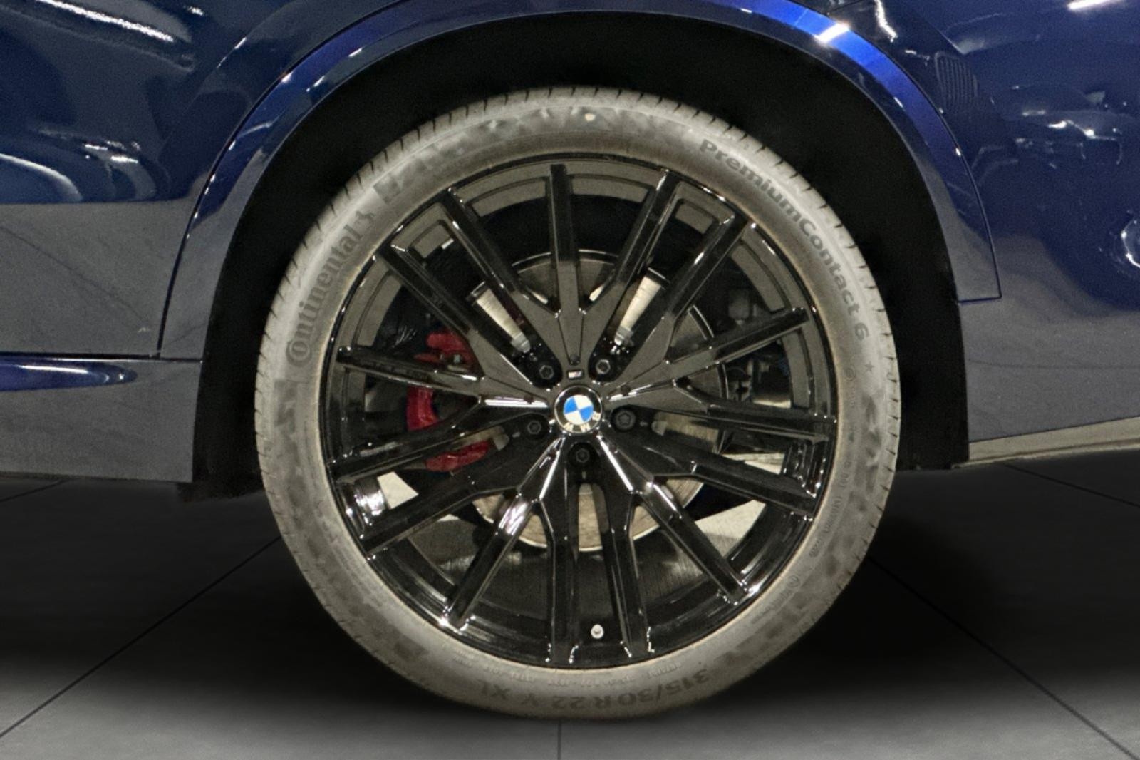 New 2026 Tanzanite Blue II Metallic BMW sDrive40i image 26