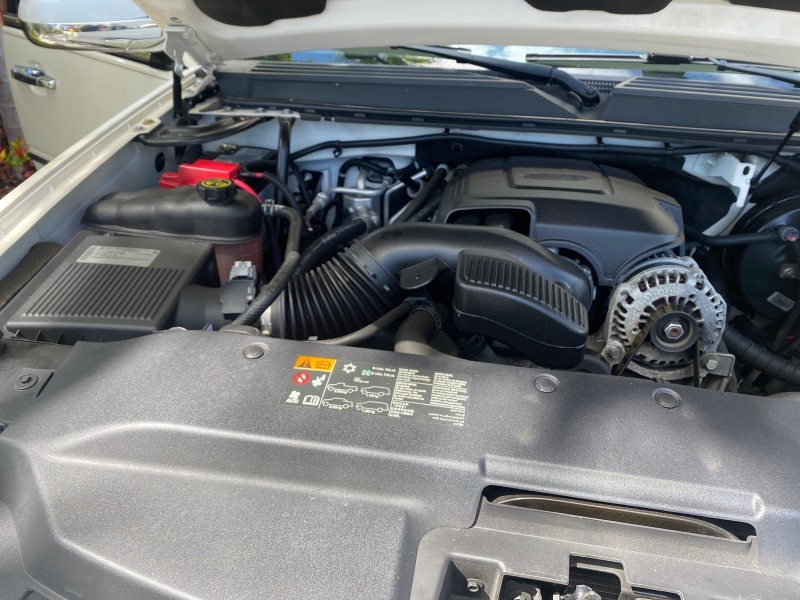 2013 Cadillac Escalade Luxury 1 OWNER LOW MILES 70,251 in ,