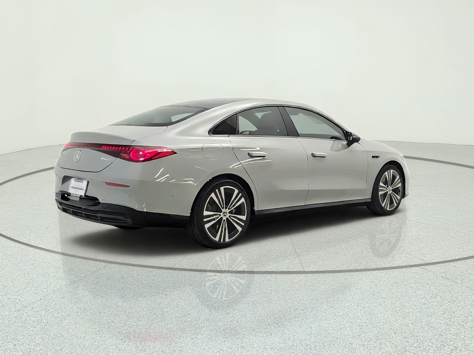 New 2027 MANUFAKTUR Alpine Grey Mercedes-Benz CLA 350 Electric 4MATIC® image 5