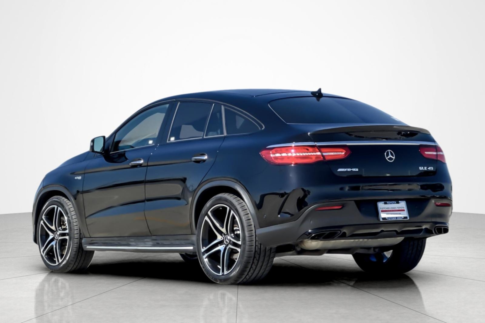 Used 2019 Black Mercedes-Benz AMG® GLE 43 image 3