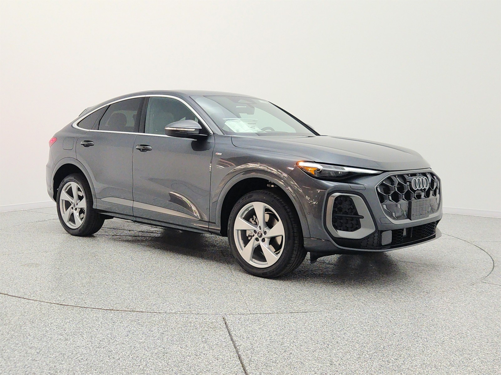 New 2026 Daytona Gray Pearl Effect Audi Premium Plus 2.0 TFSI quattro image 3