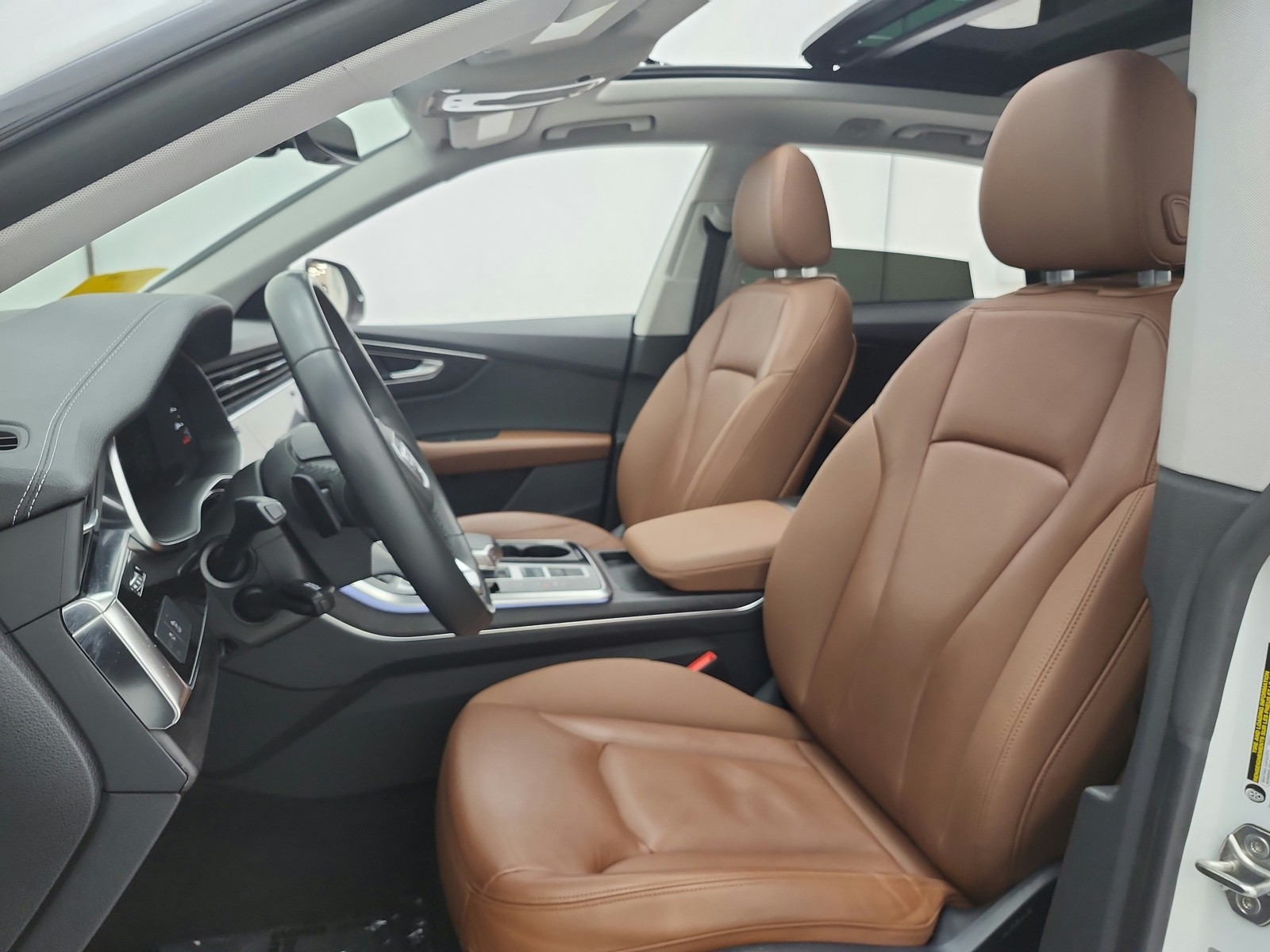 Used 2023 Carrara White Audi Premium 55 TFSI quattro image 14