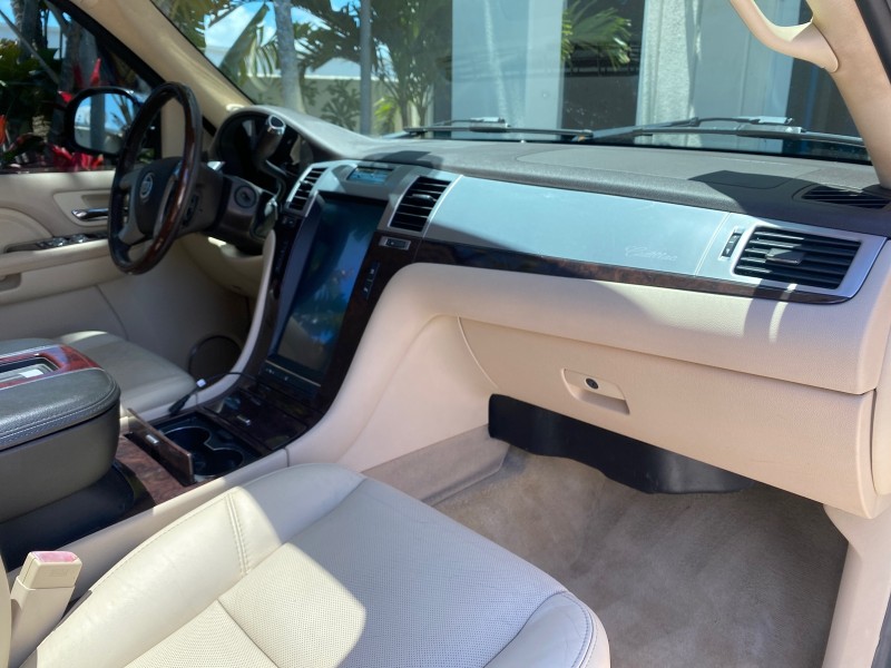 2007 Cadillac Escalade ESV SUNROOF AWD LOW MILES 47,118 in , 