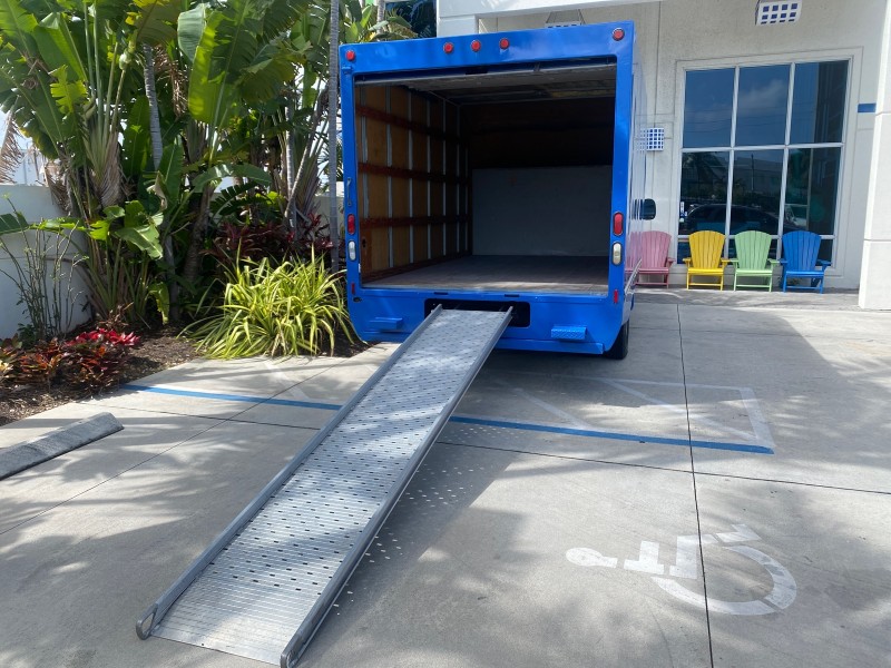 2006 Ford Econoline Commercial Cutaway LOW MILES 27,641 1 OWNER in , 