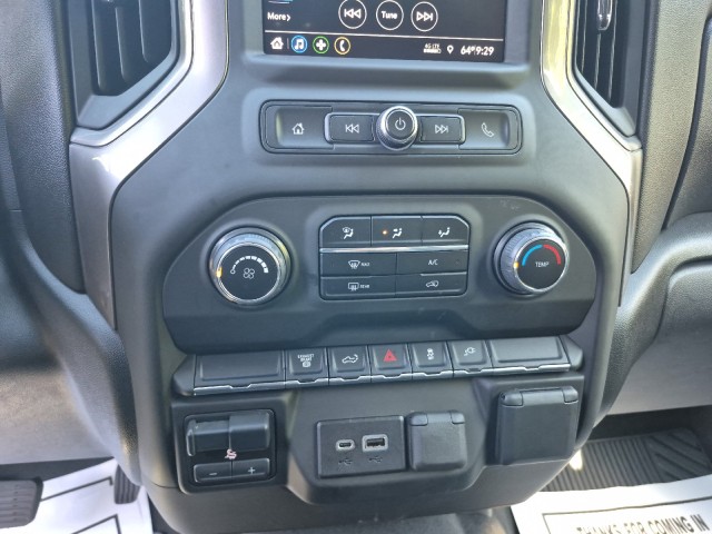 ChevroletSilverado 2500HD28