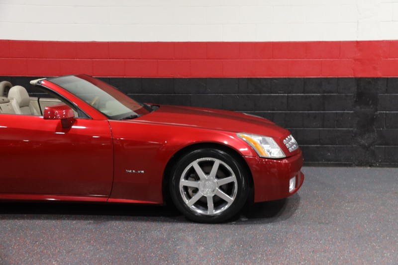 2005 Cadillac XLR 2dr Convertible in , 