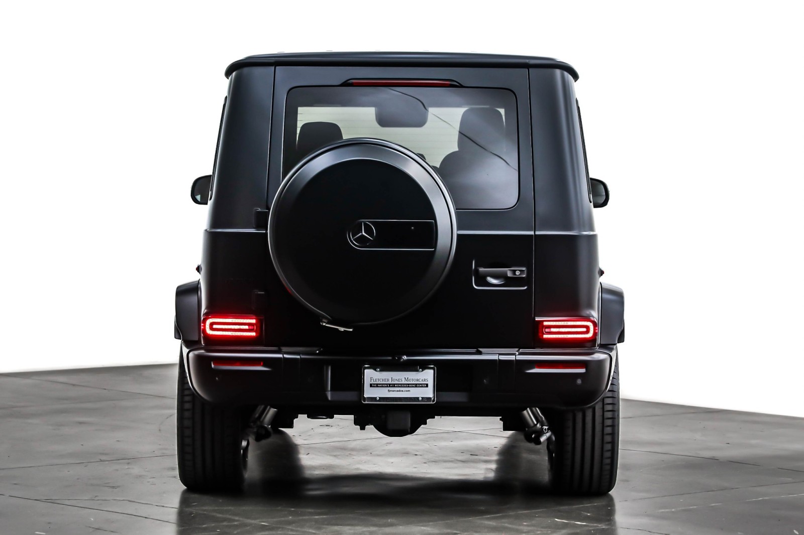 Used 2025 MANUFAKTUR Night Black magno Mercedes-Benz G 550 SUV image 4