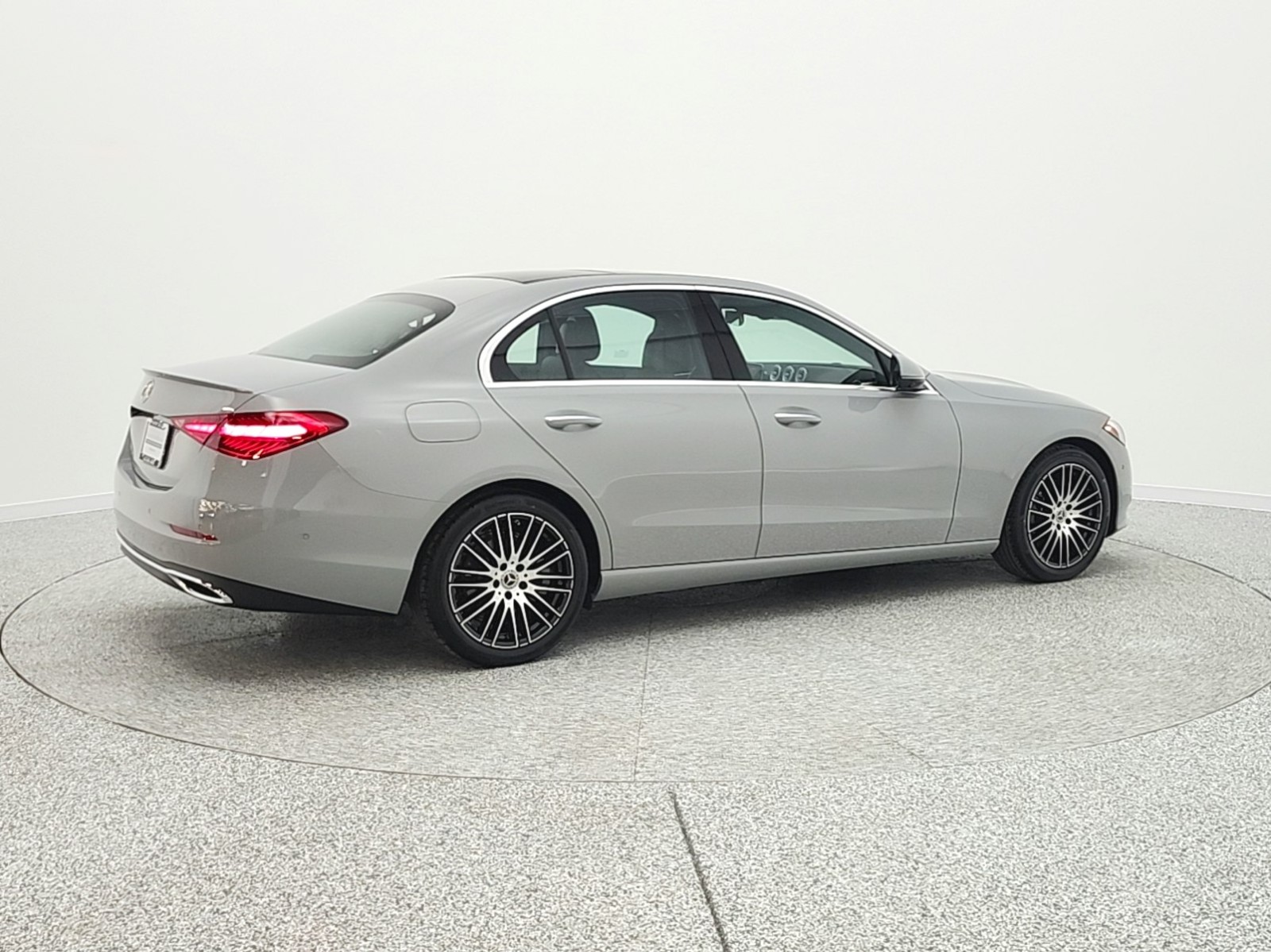 New 2026 MANUFAKTUR Alpine Grey Mercedes-Benz C 300 image 5