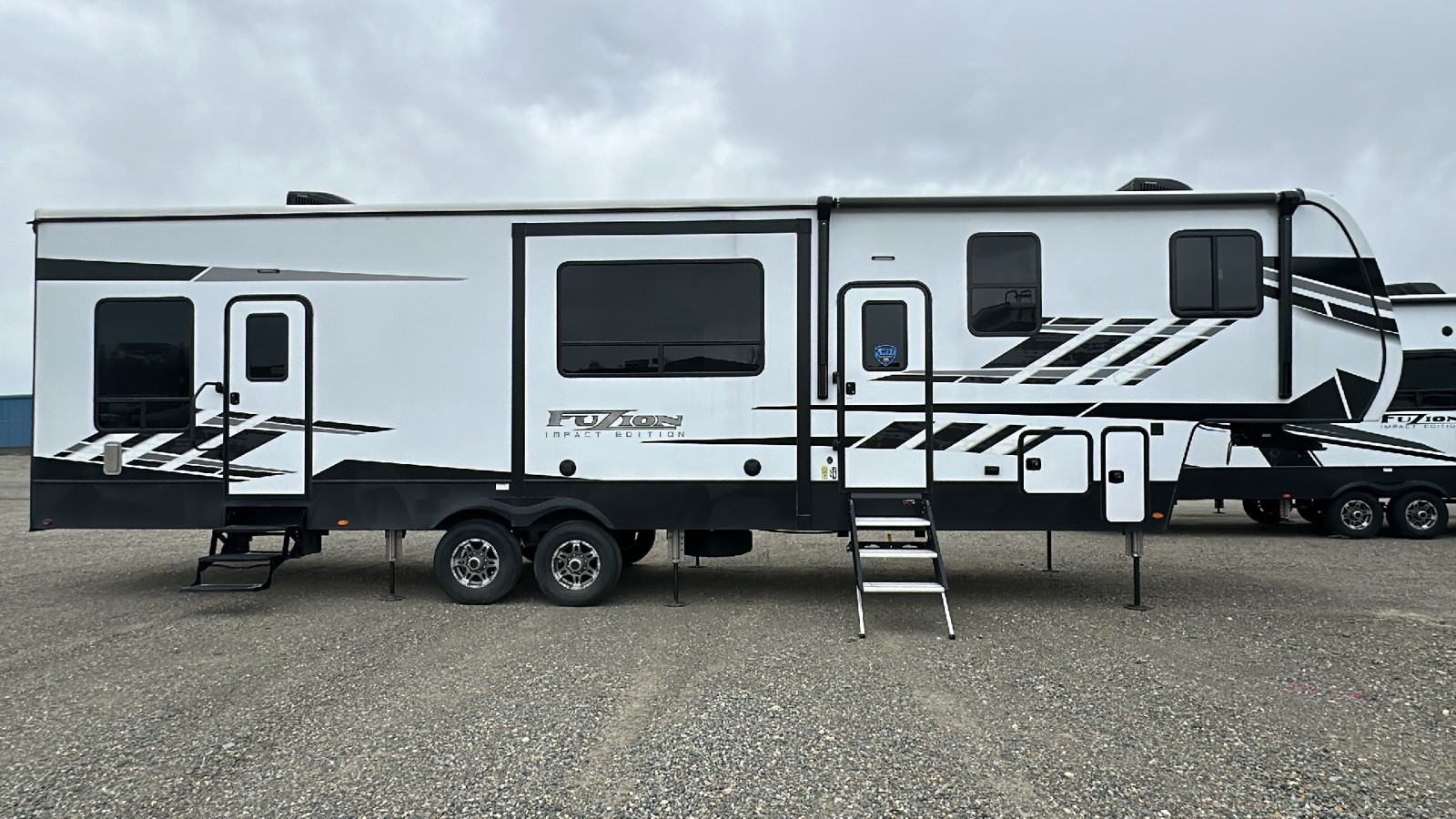 2024 Keystone Impact 367 - Fifth Wheel  4