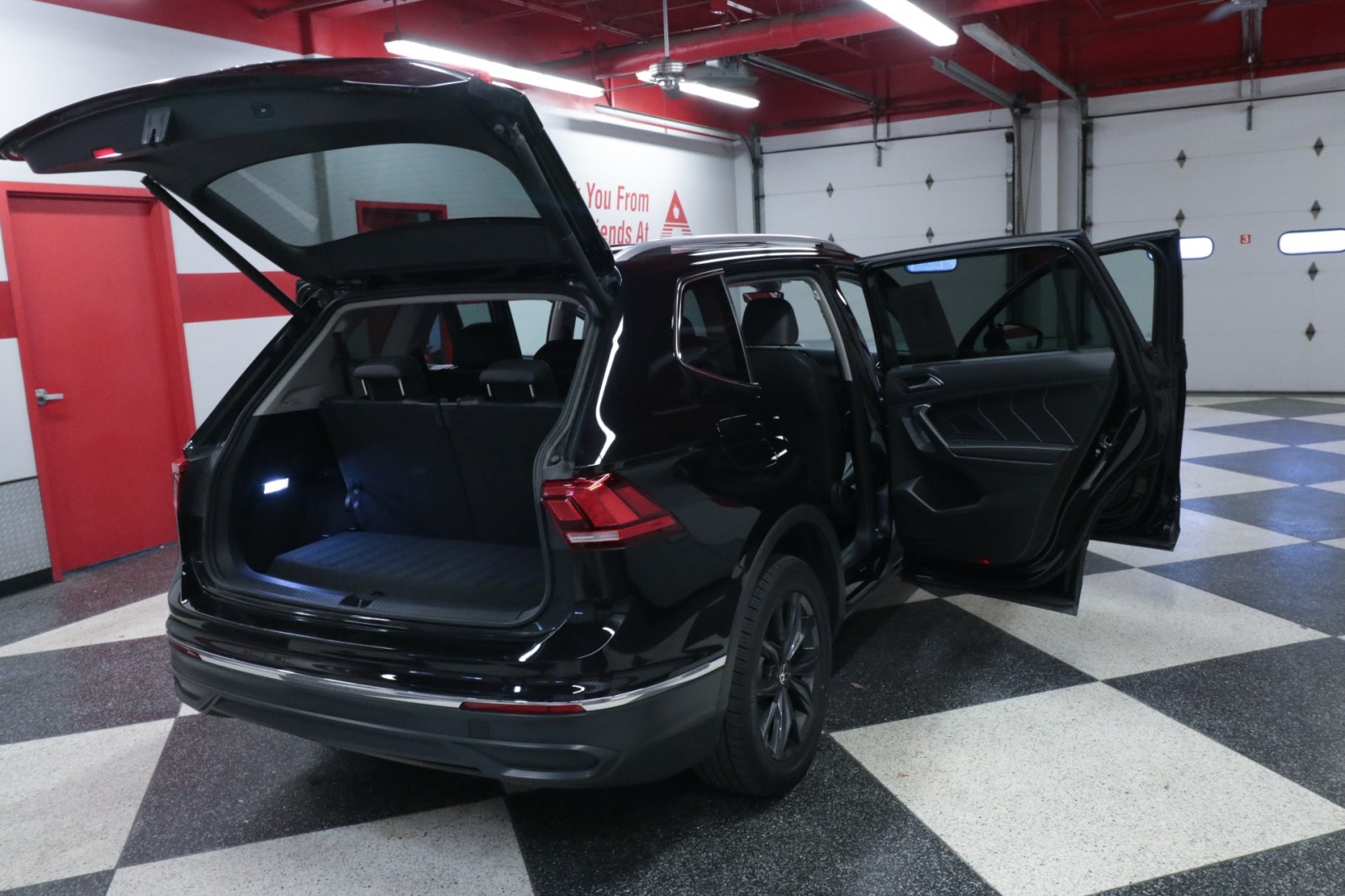 Used Car 2024 Volkswagen Tiguan  Se For Sale Under $25,000 In Austin, Texas