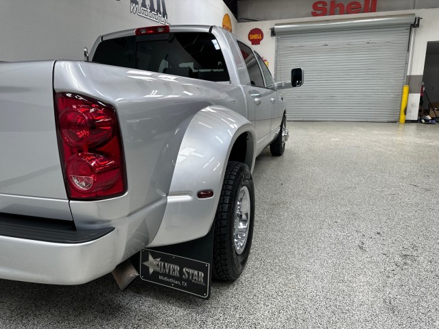 2007 Dodge Ram 3500 SLT DRW RWD Mega Cab 5.9L-Cummins in , 