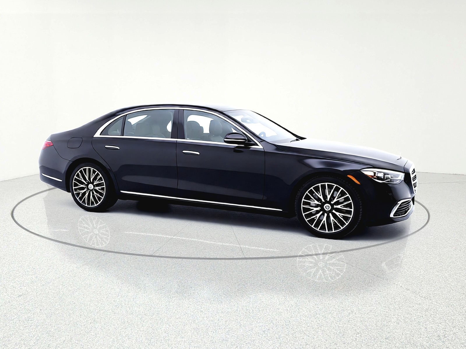 New 2026 Obsidian Black Metallic Mercedes-Benz S 500 image 9