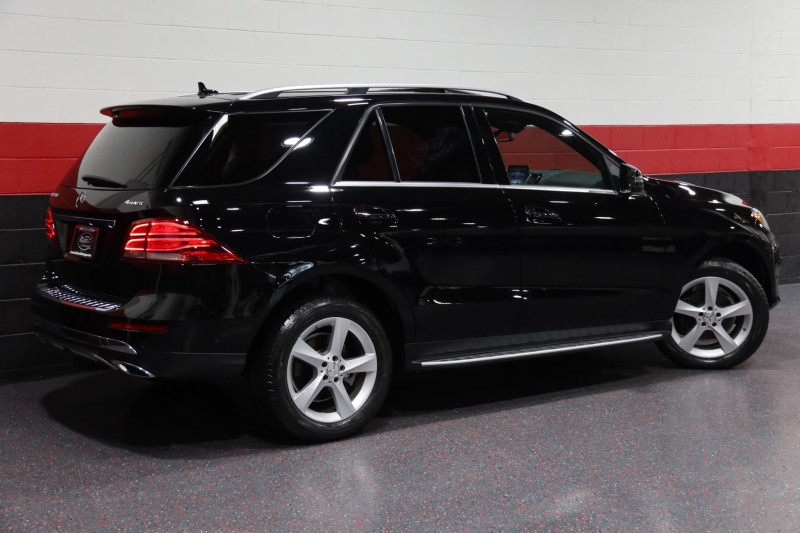 2017 Mercedes-Benz GLE350 4-Matic 4dr Suv in , 