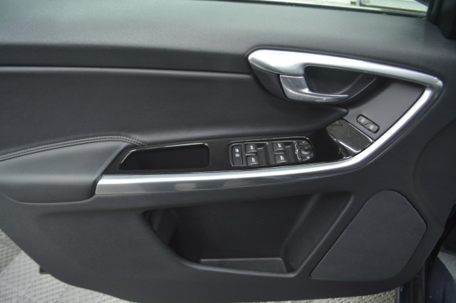Used 2015 Volvo XC60 T6 SUV for sale in Geneva NY