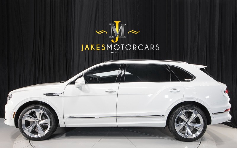 2024 Bentley Bentayga EWB Bentayga EWB Azure ($281,000 MSRP) *1-OWNER* in , 