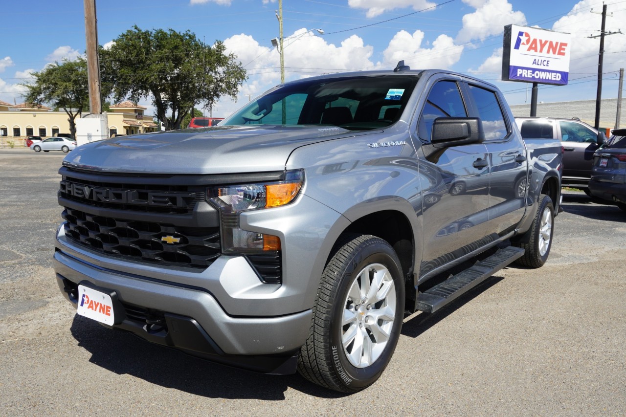 2026 Chevrolet Silverado 1500 Custom Crew Cab RWD