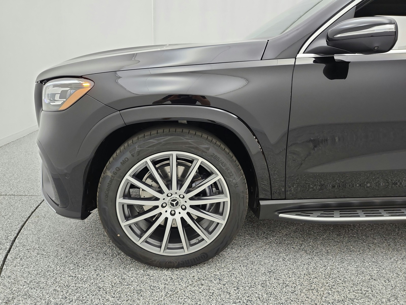 New 2026 Obsidian Black Metallic Mercedes-Benz GLS 450 4MATIC® SUV image 13